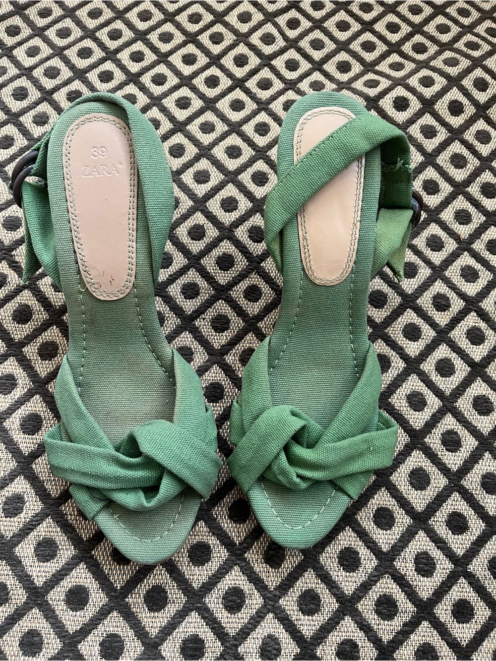 ZARA Knotted Green Canvas Slingback Heels